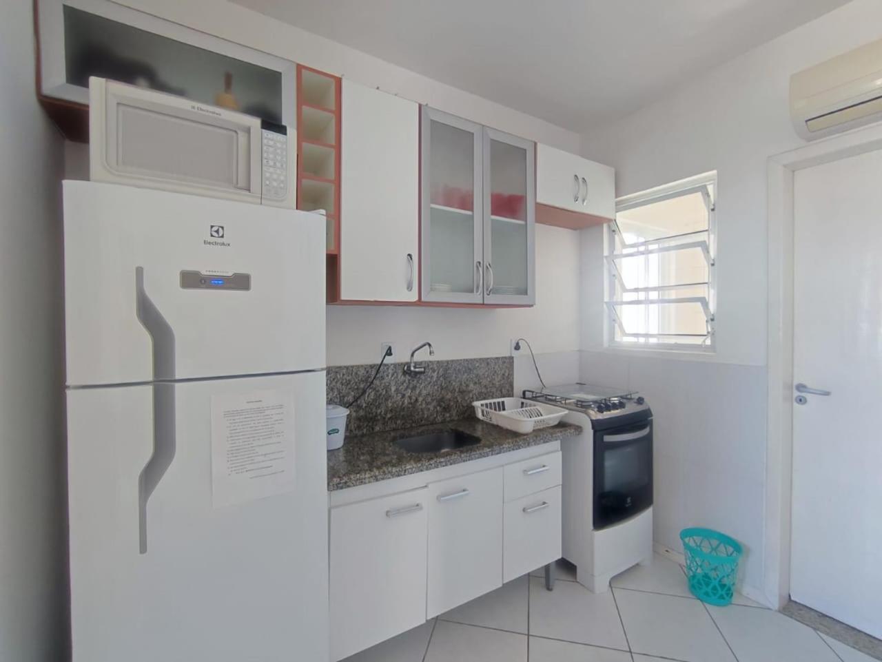 Apartamentos Com Vista Mar Na Praia Dos Ingleses Florianopolis Bagian luar foto